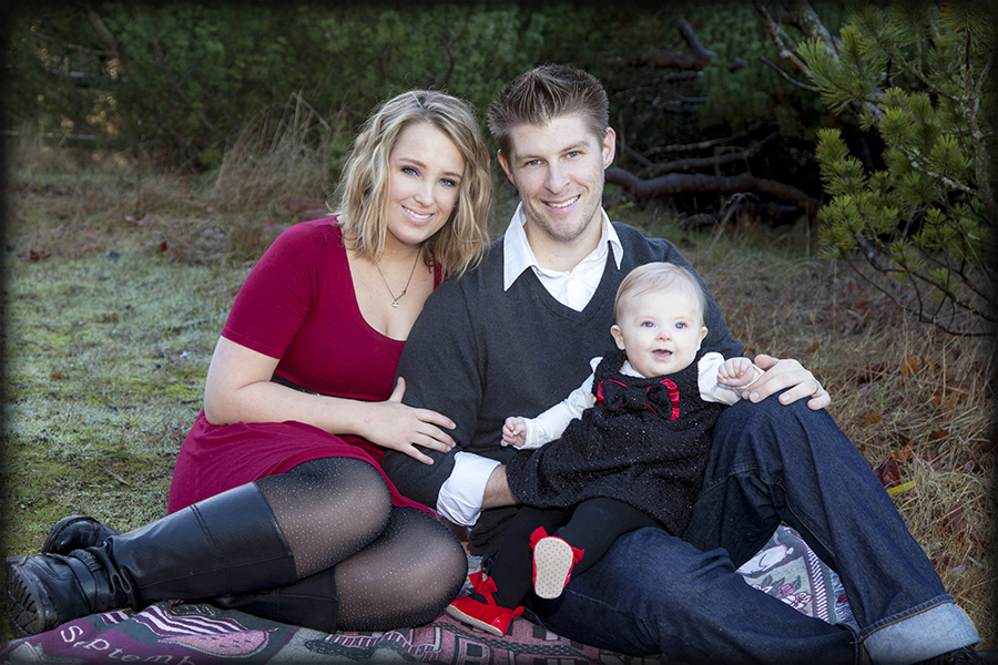 Family Portraits; Seattle WA; Christmas; Christine Cox; Seattle Photographer